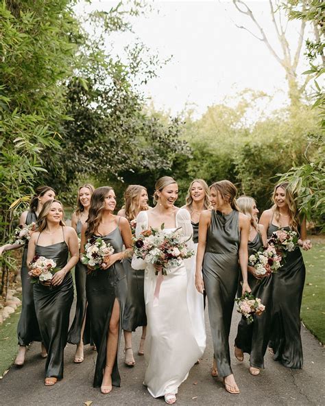 Maid of honor duties on wedding day 60 photos - Astyledwedding.com