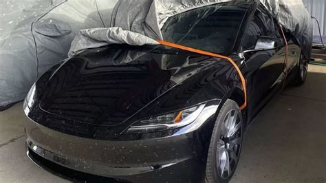 Tesla ya produce unidades preserie del renovado Model 3 en la Giga Shanghái