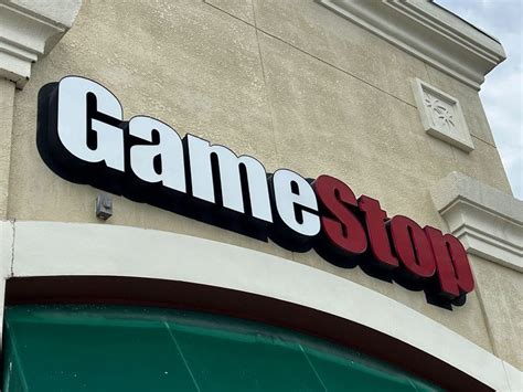 Retail Enthusiasm For GameStop Holds Steady Even As Stock Loses One ...