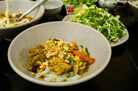 Vietnam Airlines | Your Ultimate Guide to Explore Night Market Hoi An 2025