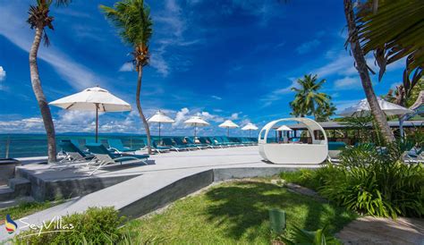 Hotel "Coco de Mer & Black Parrot Suites" auf Praslin (Seychellen ...
