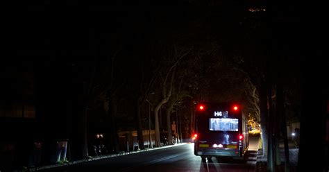 Electricity grids designed so generators switch off when system loses ...