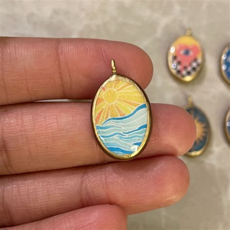 Misc Resin Earring Charms: Oval Pendants (RU82 - RU89)(4-5 day Dispatc