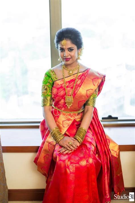 15 Brides Who Proved Green Is Still The Most Preferred Blouse Color Fo ...