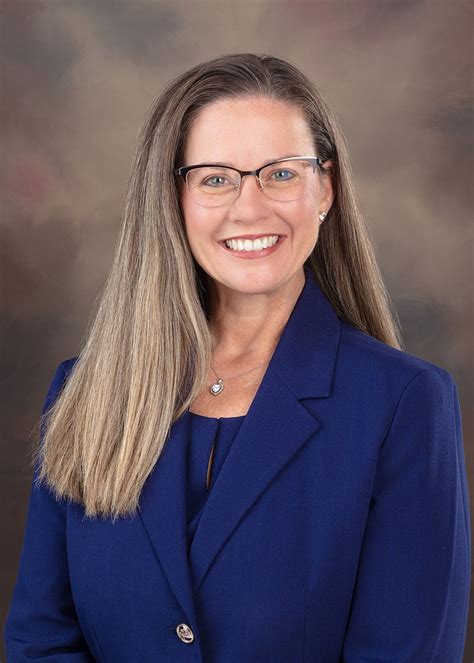 Citizens Bank & Trust Promotes Tiffani Gozdur to New Trust and Wealth ...