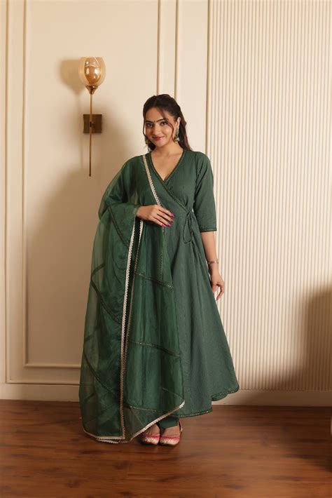 VRINDA KATHA ANGRAKHA SUIT SET – Sajilo