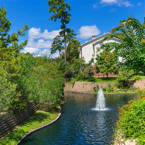 Falls At Borough Park
