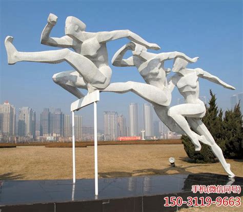 不锈钢运动人物 公园人物雕塑 -宏通雕塑