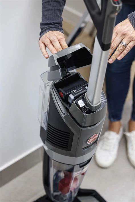 Hoover ONEPWR FloorMate Advanced Cordless Hard Floor Cleaner - Hoover