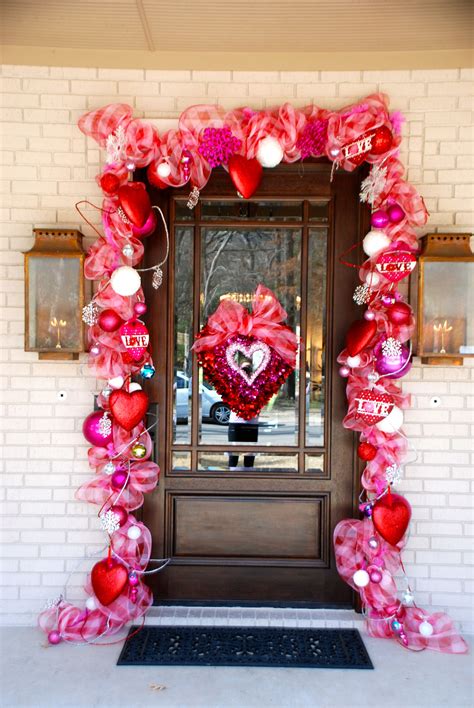 Valentine's Day Front Door Decorations