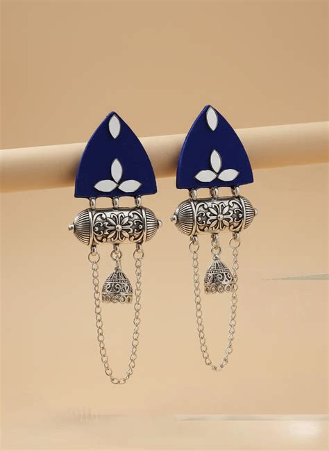 Divinora Charm Earrings
