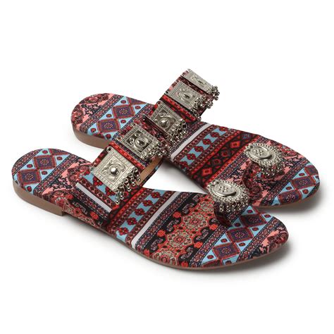 Buy FASHIMO Women's Ethnic Flats, Women's Traditional Slip-On Slipper ...