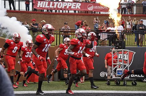 Across the sidelines: Q&A session with WKU Herald's Drake Kizer ahead ...