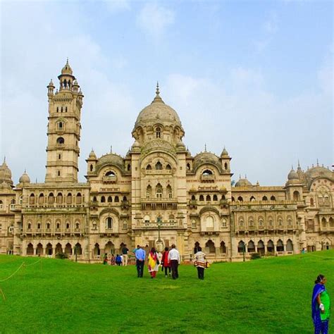 STAVEL HOTEL (Vadodara, Gujarat) - Hotel Reviews & Photos - Tripadvisor