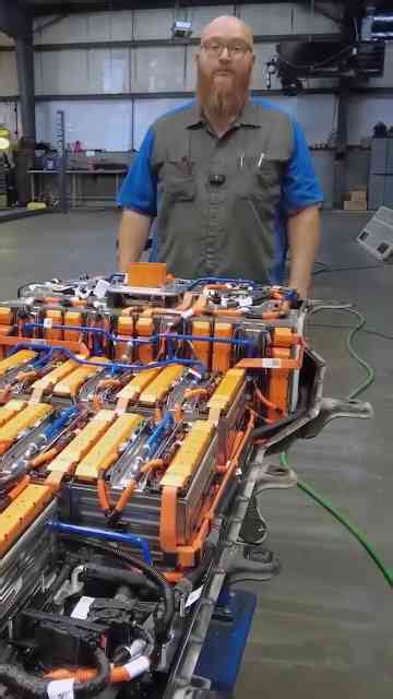 Fiat 500e battery system deep dive