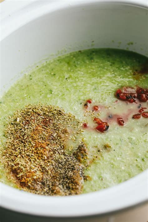 Crockpot Green Chili Chicken Soup (Keto, Gluten Free) - Stem + Spoon