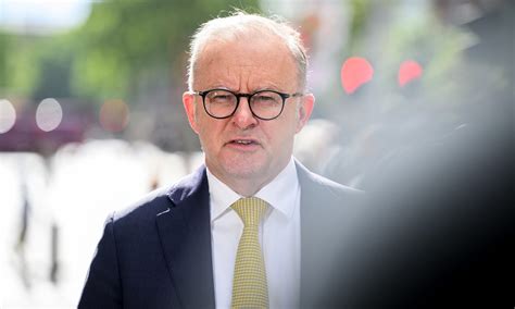 How Anthony Albanese's spending spree is stopping you getting rate cut