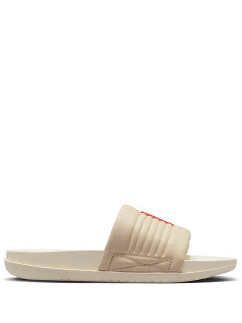 Crocs – Stuff Factory