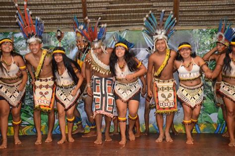 The Wolf: Guiding Spirits and Divine Messengers in Amerindian Cultures