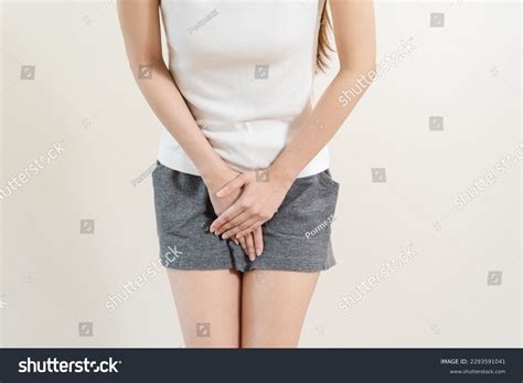 Females Lower Abdomen