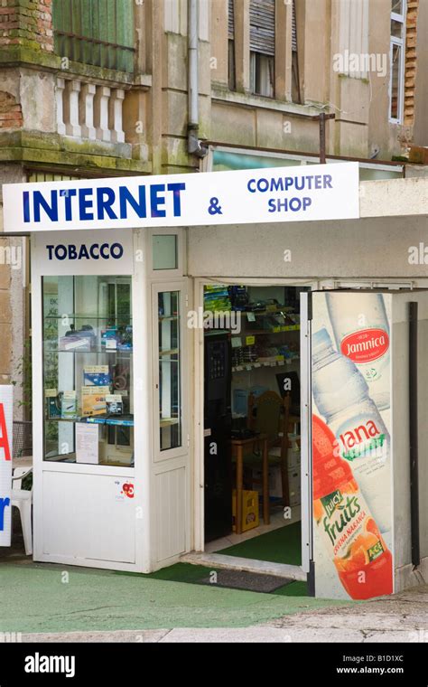 Internet. Computer Shop 的图像结果