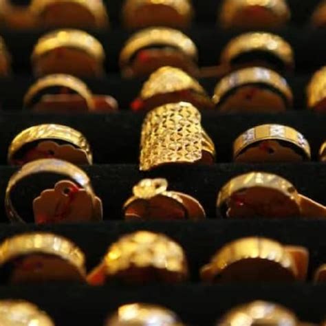 Gold Price Today in Kerala | ദേ സ്വര്‍ണത്തിന് വീണ്ടും വിലകുറഞ്ഞു ...