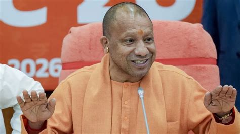 जापान के दौरे पर जाएंगे CM योगी आदित्यनाथ, 600 KM की रफ्तार वाली ...