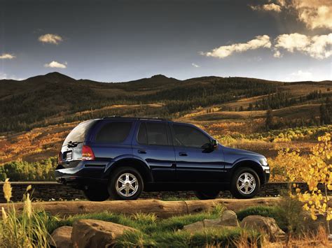 OLDSMOBILE Bravada Specs, Performance & Photos - 2001, 2002, 2003, 2004 - autoevolution