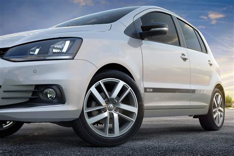 Volkswagen Fox 2017 Run: fotos, preço e especificações