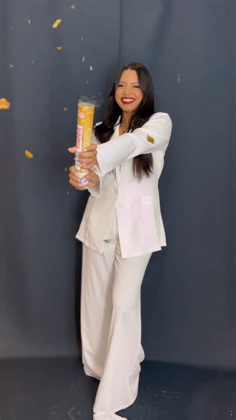 Alyne Cristina (@alynecristina___) • Instagram photos and videos