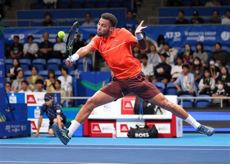 Arthur Fils : L'Étoile Montante du Tennis Français