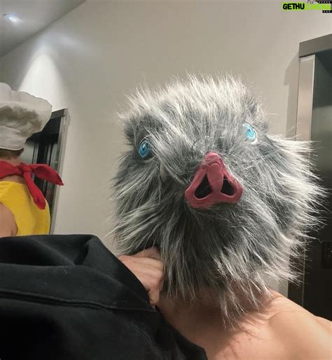 Andrew Neighbors Most Liked Photos and Posts | Gethu Cinema