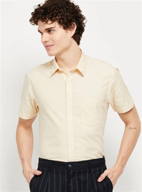 Buy Men Solid Half Sleeves Slim Fit Casual Shirt Online at just Rs. 799 ...