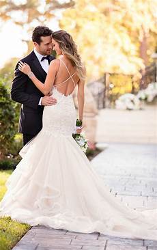 Picture Of Wedding Gown by Princess Wedding Dresses Princess Wedding Gown With V Picture Of Wedding Gown