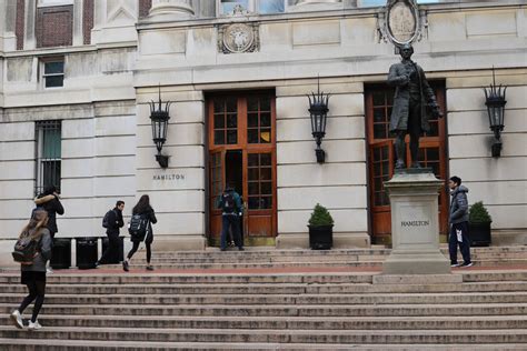 Mandatory pass/fail grading may encourage more holistic graduate school ...