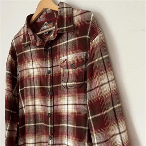 URBAN PIPELINE vintage red and white flannel long... - Depop