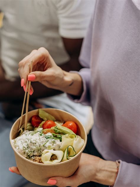 Foods you shouldn’t eat after 6pm | Times of India