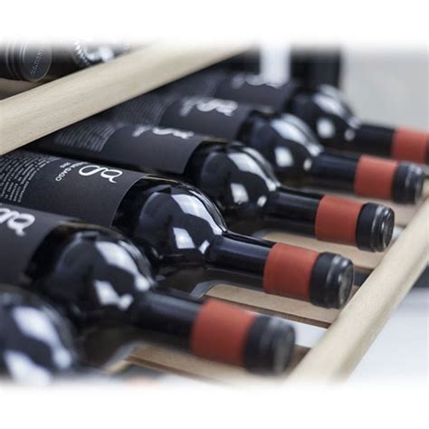 Ugradni frižider za vina WineSafe 18 EB B629 | Volim svoj dom