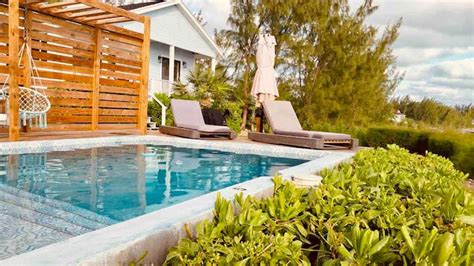 Governor's Harbour Vacation Rentals & Homes - Central Eleuthera, The ...