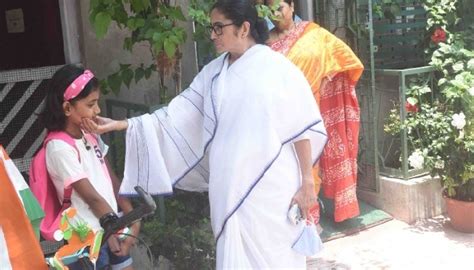 CM Mamata Banerjee: মুখ্যমন্ত্রীকে একবার দেখার ইচ্ছে, সাইকেলে মালদহ ...