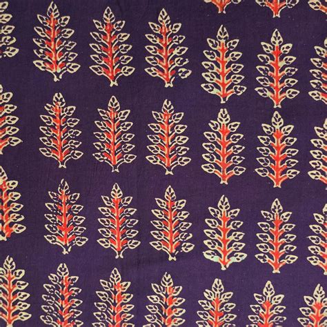 ( PRE-CUT 1.15 METER ) Pure Cotton Dabu Cream With Red Leaves Motif Ha ...