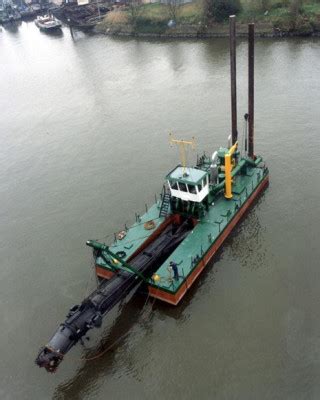 Hamriyah Bay - Cutter suction dredgers | Dredgepoint
