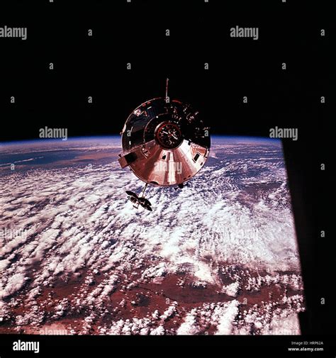 Apollo Command Module Docking 的图像结果