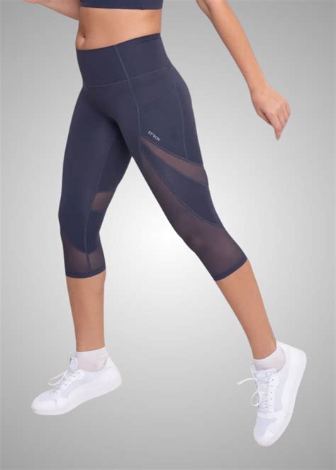 Nylon Women Flow Fit Capri – Strch India