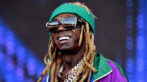 Lil Wayne Doubles Down on Racism and Police Brutality Stance | Complex
