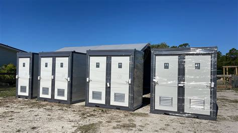 Portable Restroom Ultimate Guide for Outdoor Events