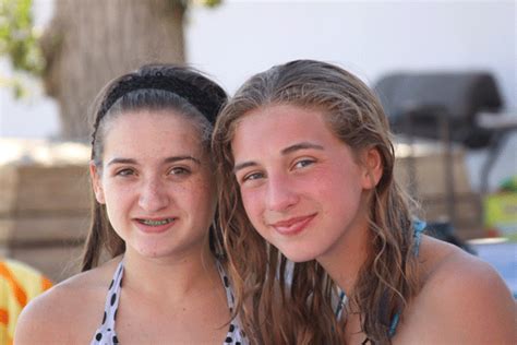 Cheer Team Swim 的图像结果