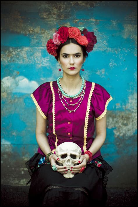 fot. Emilia Kallinen Frida Kahlo isnpired photoshoot