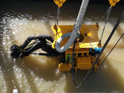 水下机器人新闻动态 - 水下清淤机器人,水下机器人,水下摄像机,水下打捞,管道机器人,消防机器人,山东未来机器人有限公司