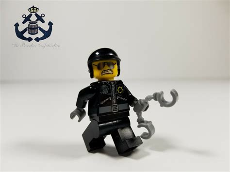 The Lego Movie Good Cop Minifigure